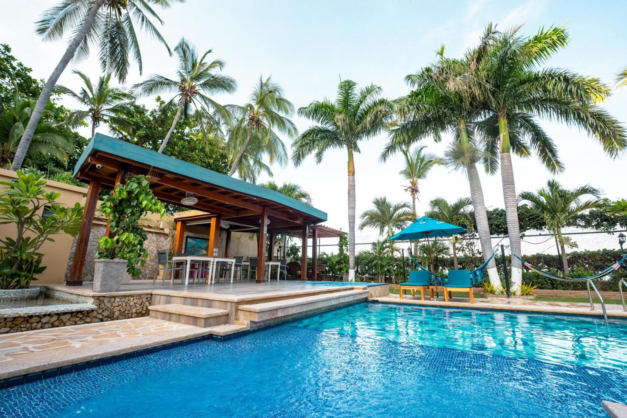 Casa Verano Beach Hotel - Adults Only 圣玛尔塔 外观 照片
