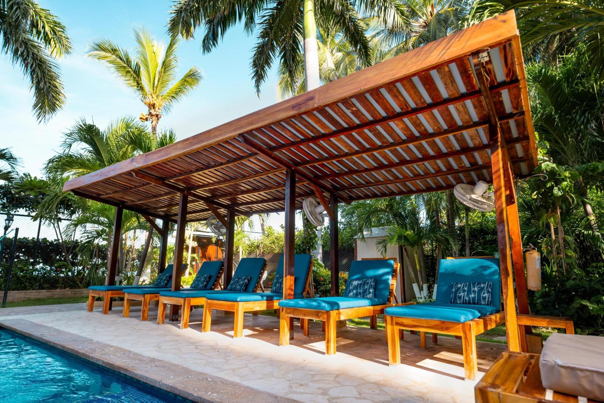Casa Verano Beach Hotel - Adults Only 圣玛尔塔 外观 照片