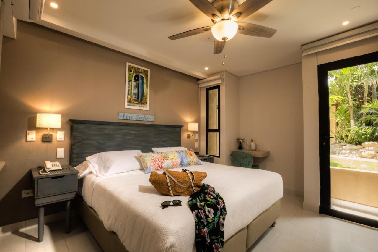 Casa Verano Beach Hotel - Adults Only 圣玛尔塔 外观 照片
